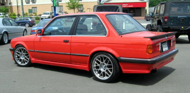 1984 BMW 3 series 4dr Sdn V6 Auto