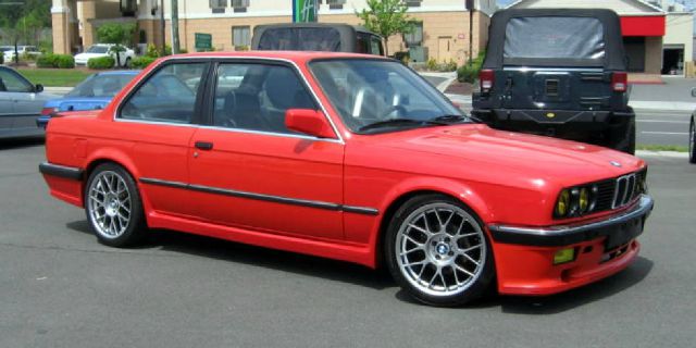 1984 BMW 3 series 4dr Sdn V6 Auto