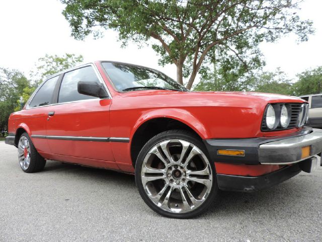 1987 BMW 3 series Ext. Cab Short Bed 2WD Manual