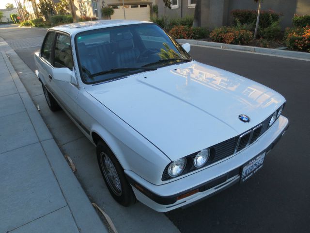 1990 BMW 3 series XLT 4x44dr