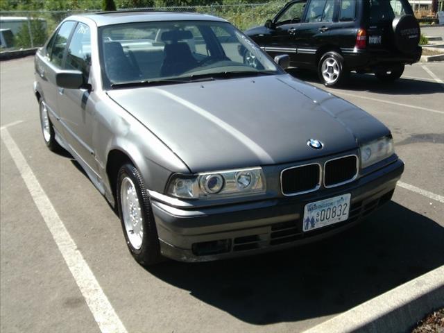 1992 BMW 3 series 2010 Acura 2.4