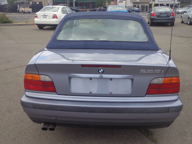 1994 BMW 3 series 2WD Crew Cab 126.0 LT W/1lt