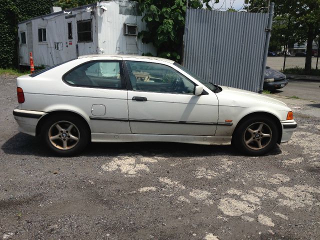 1998 BMW 3 series 4x4 LTZ