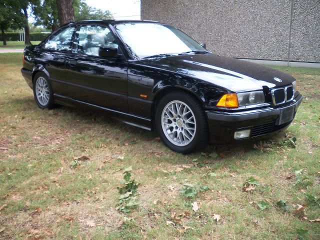 1998 BMW 3 series Premium Sport Utility 4D