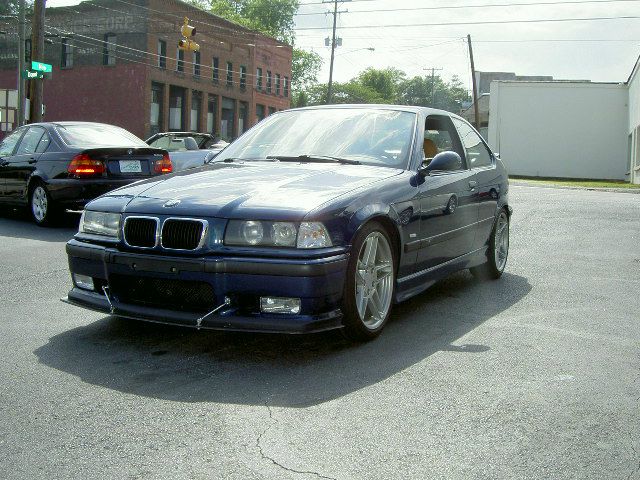 1999 BMW 3 series 4x4 LTZ