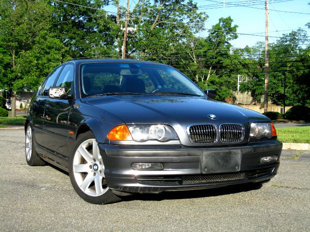 2000 BMW 3 series 4dr 1500 4WD LTZ