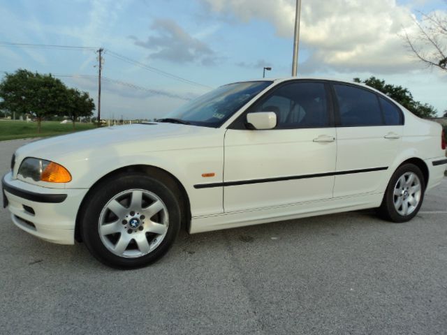 2001 BMW 3 series 323i 4dr Sdn Sedan