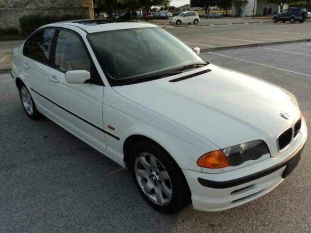 2001 BMW 3 series 323i 4dr Sdn Sedan