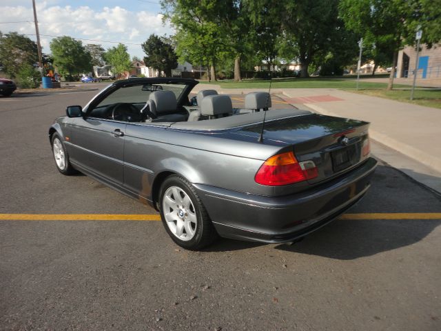 2001 BMW 3 series Chief