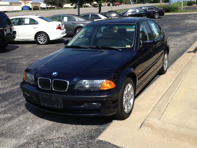 2001 BMW 3 series 323i 4dr Sdn Sedan