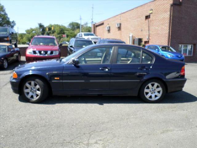 2001 BMW 3 series L 5SPD AWD AC CC