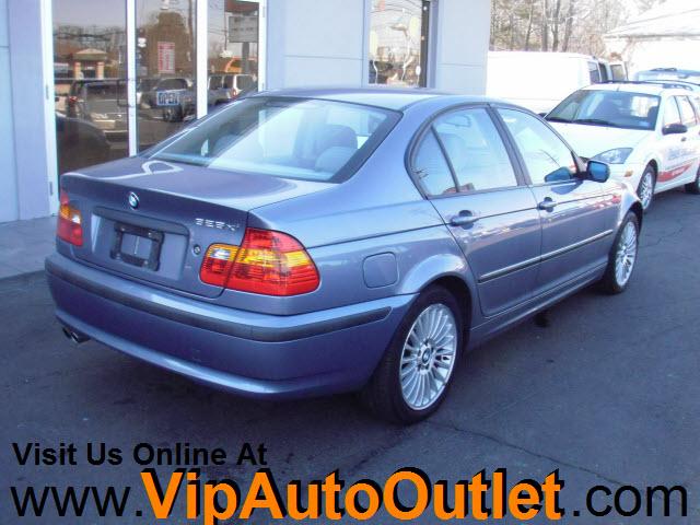 2002 BMW 3 series 323i 4dr Sdn Sedan