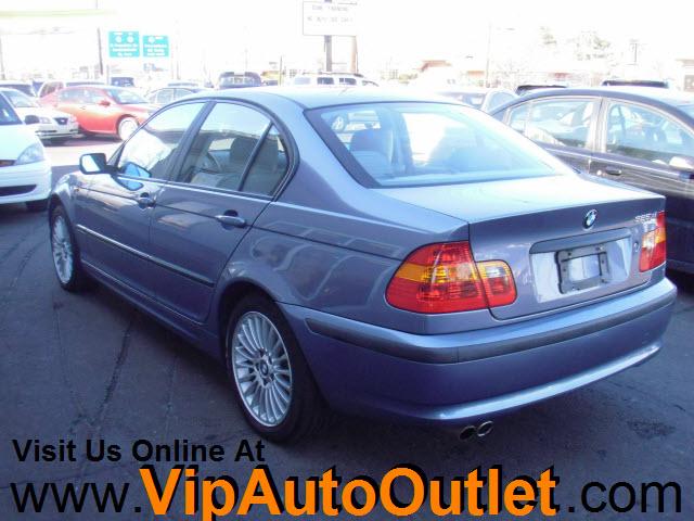 2002 BMW 3 series 323i 4dr Sdn Sedan