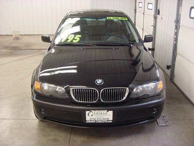 2002 BMW 3 series 2WD 4dr Heat