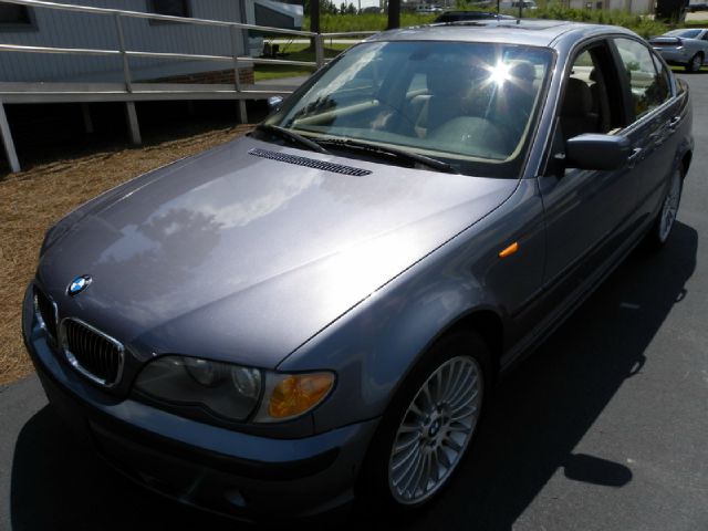 2002 BMW 3 series 4WD 4dr Heat