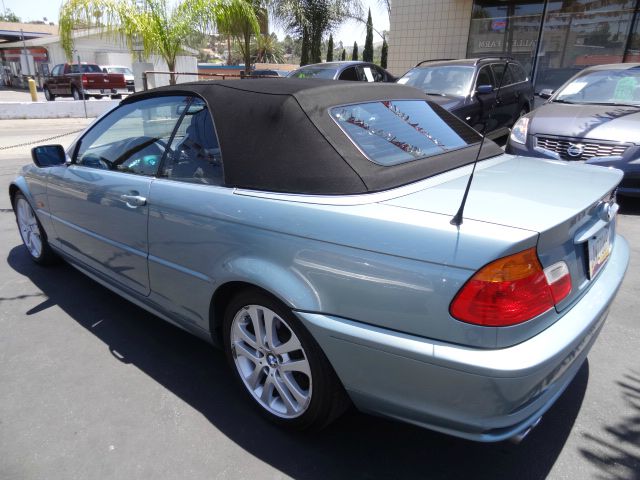 2002 BMW 3 series W/6-passenger Seating