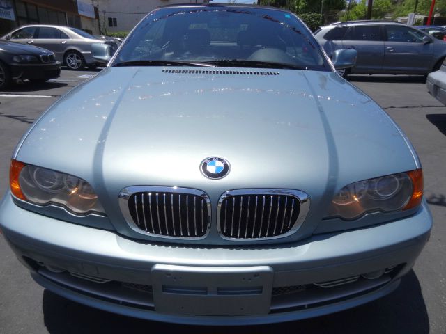 2002 BMW 3 series W/6-passenger Seating