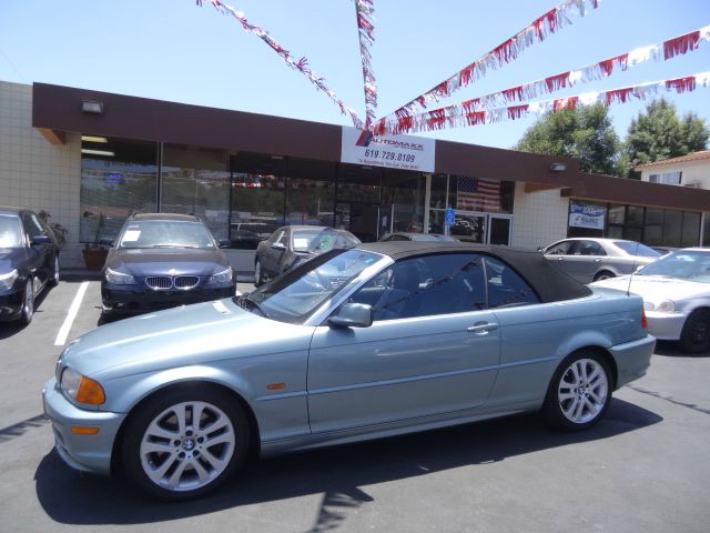 2002 BMW 3 series W/6-passenger Seating