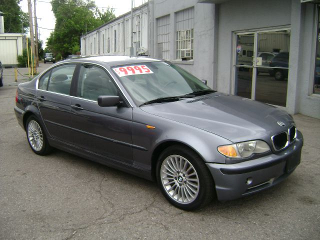 2002 BMW 3 series 4WD 4dr Heat