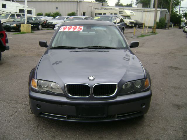 2002 BMW 3 series 4WD 4dr Heat