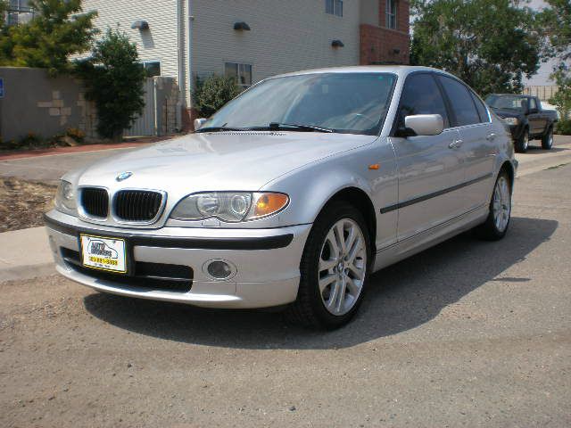 2002 BMW 3 series 4WD 4dr Heat