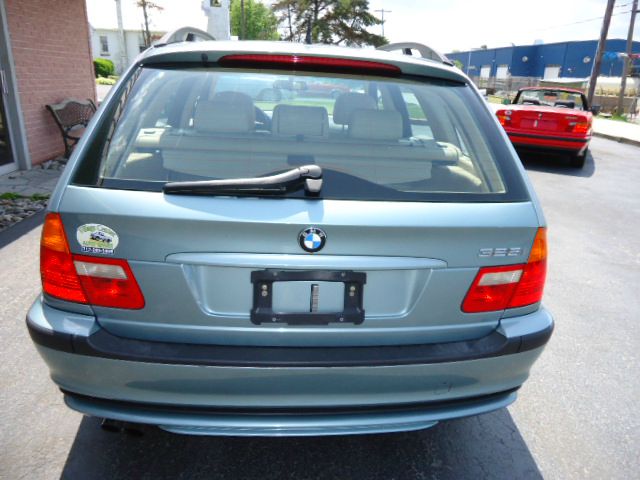 2002 BMW 3 series Chief