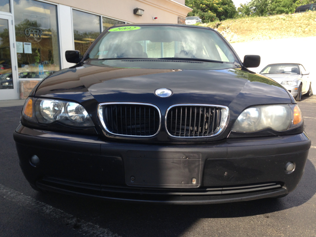 2002 BMW 3 series 323i 4dr Sdn Sedan