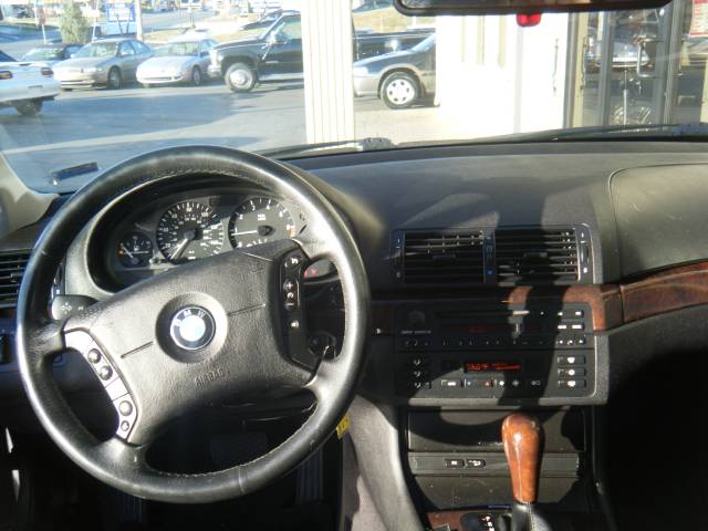 2002 BMW 3 series 323i 4dr Sdn Sedan