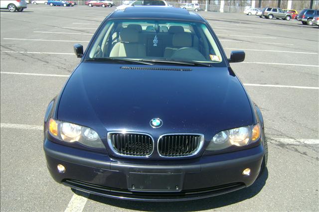 2002 BMW 3 series 323i 4dr Sdn Sedan