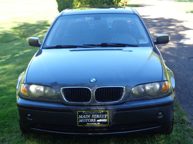 2003 BMW 3 series 2WD 4dr Heat