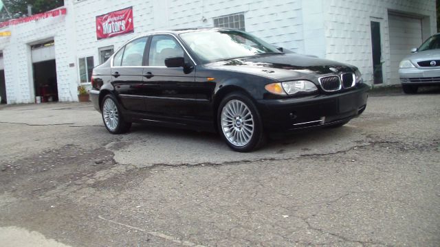 2003 BMW 3 series 4WD 4dr Heat