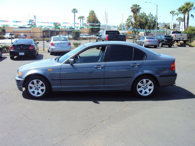 2003 BMW 3 series STX XL XLT FX2 Lariat