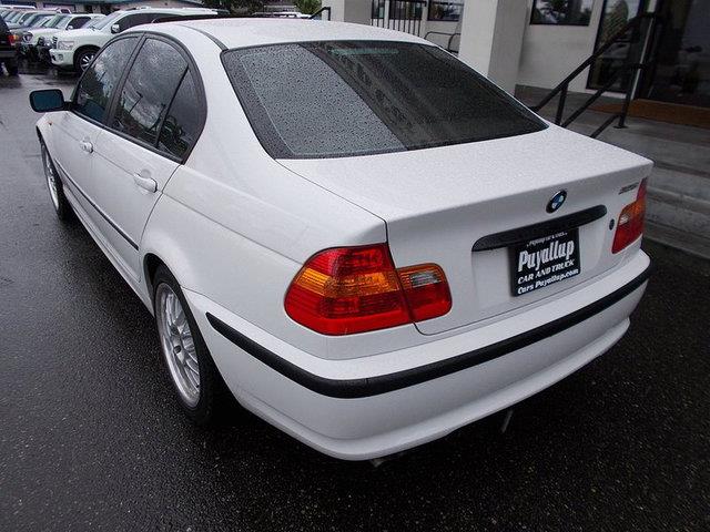 2003 BMW 3 series Unknown