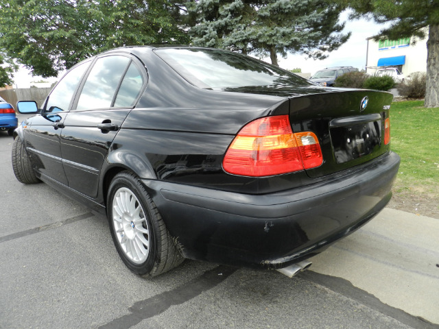 2003 BMW 3 series STX XL XLT FX2 Lariat