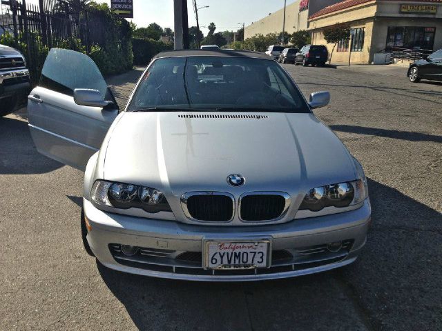 2003 BMW 3 series W/6-passenger Seating