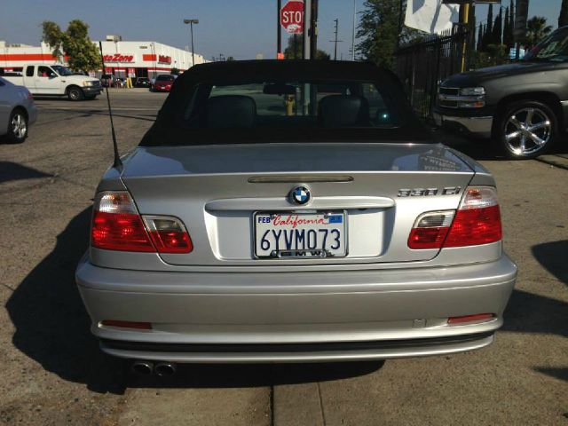 2003 BMW 3 series W/6-passenger Seating