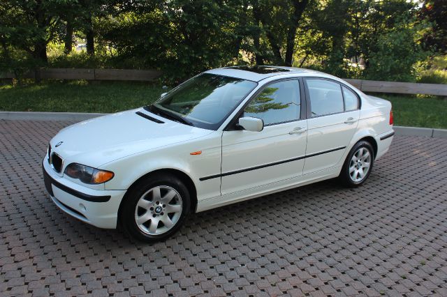 2003 BMW 3 series 323i 4dr Sdn Sedan