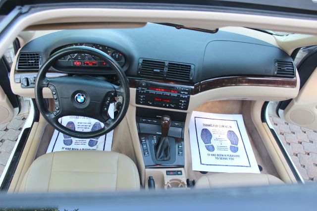 2003 BMW 3 series 323i 4dr Sdn Sedan