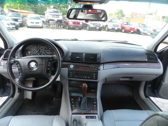 2003 BMW 3 series STX XL XLT FX2 Lariat