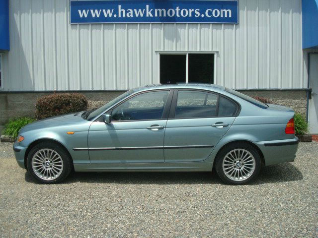 2003 BMW 3 series 2WD 4dr Heat