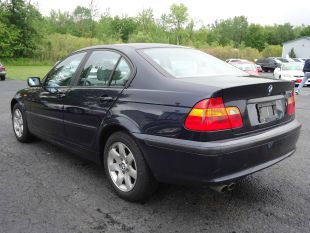 2003 BMW 3 series 2WD 4dr Heat