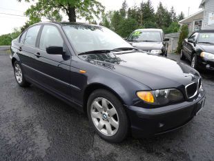 2003 BMW 3 series 2WD 4dr Heat