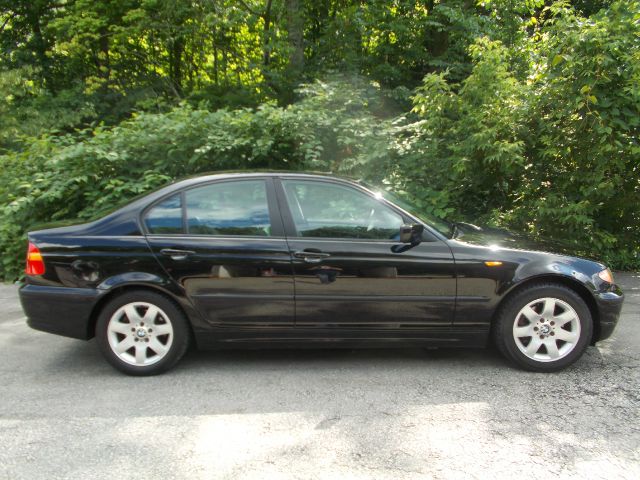 2004 BMW 3 series STX XL XLT FX2 Lariat