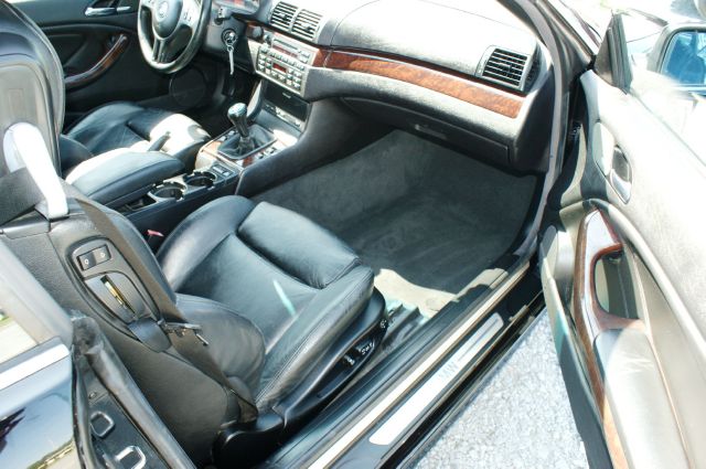 2004 BMW 3 series W/6-passenger Seating