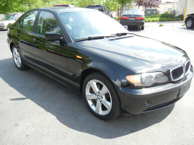 2004 BMW 3 series 2WD 4dr Heat