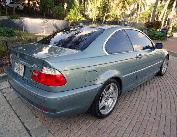 2004 BMW 3 series 4dr Sdn V6 Manual