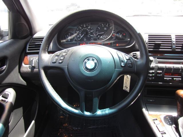 2004 BMW 3 series 4WD 2dr X