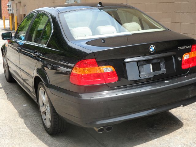 2004 BMW 3 series 4WD 4dr Heat