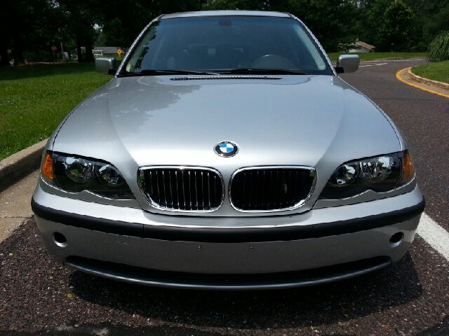 2004 BMW 3 series STX XL XLT FX2 Lariat