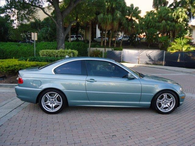 2004 BMW 3 series 4dr Sdn V6 Manual